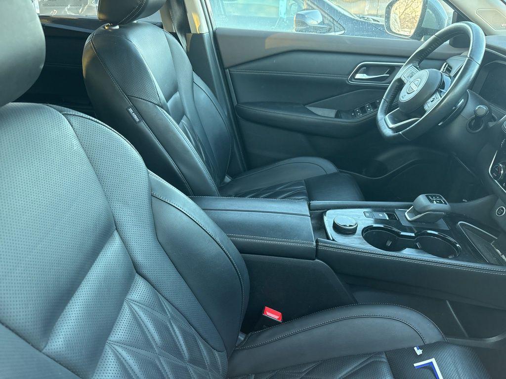 used 2023 Nissan Rogue car, priced at $27,250