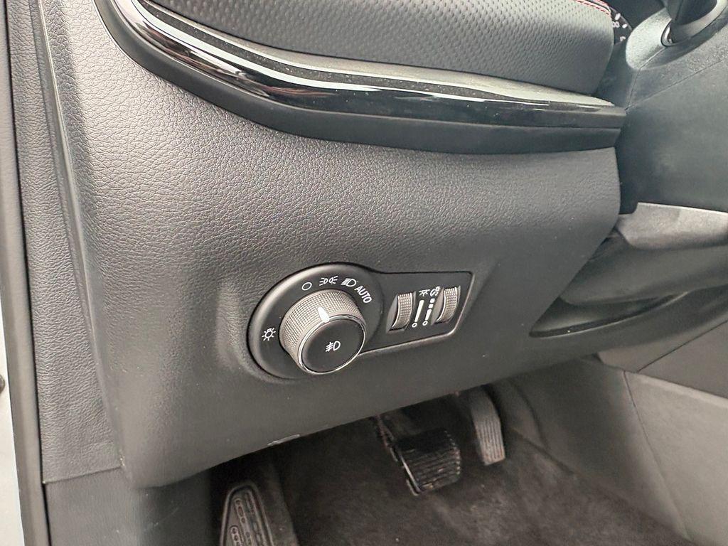 new 2026 Jeep Compass car, priced at $34,004