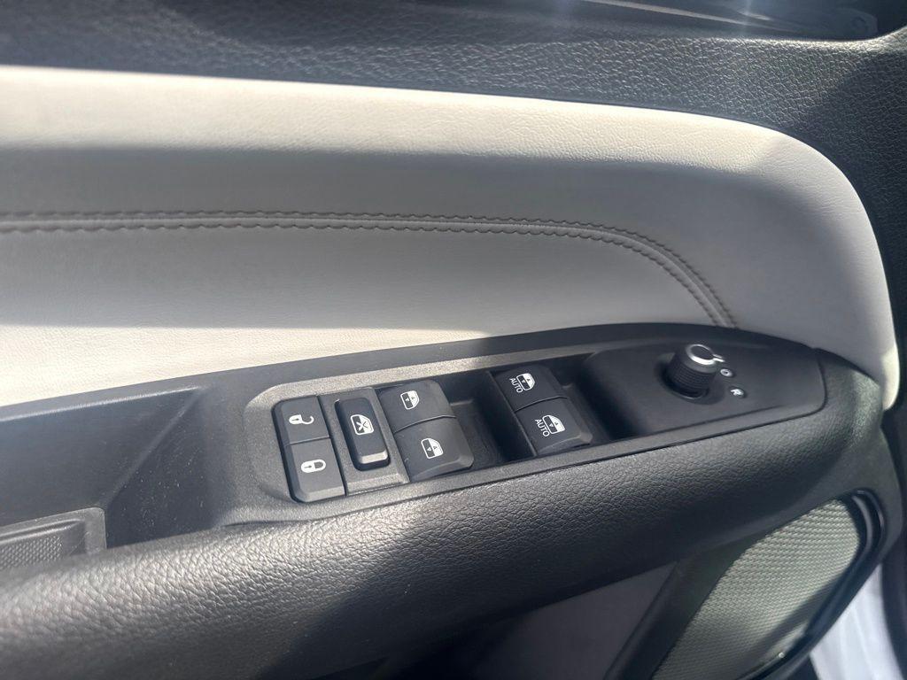 used 2022 Jeep Compass car, priced at $22,500