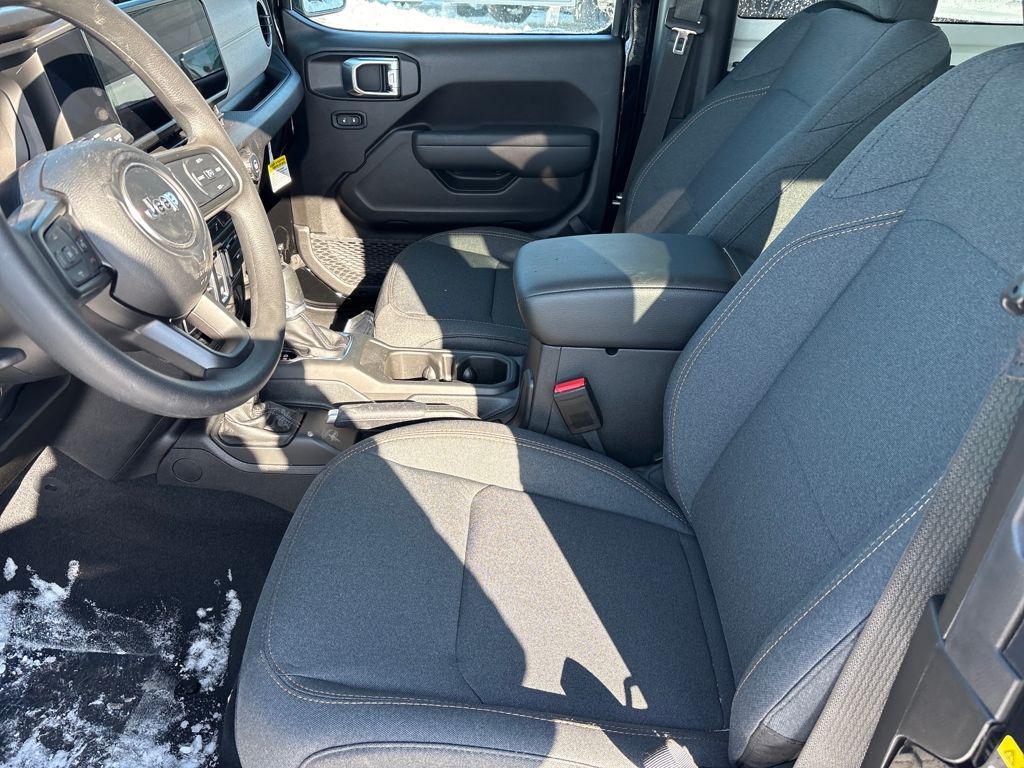 new 2026 Jeep Wrangler car, priced at $40,569