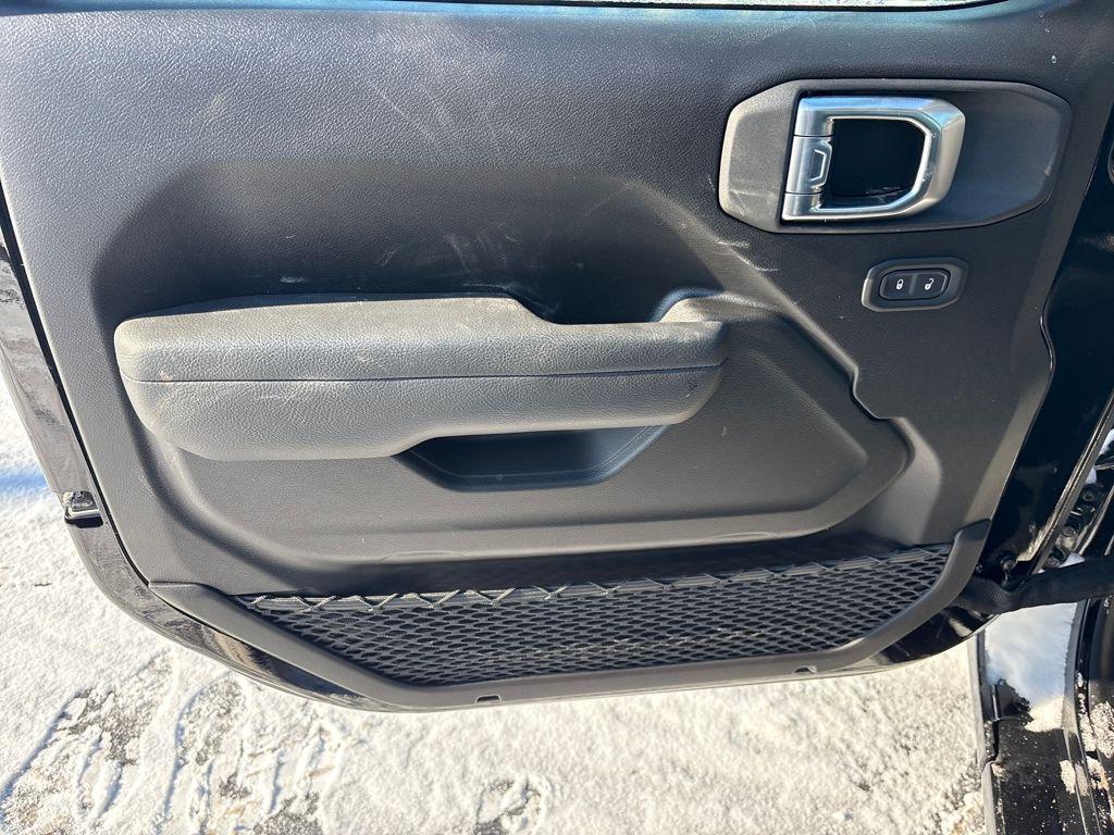 new 2026 Jeep Wrangler car, priced at $40,569