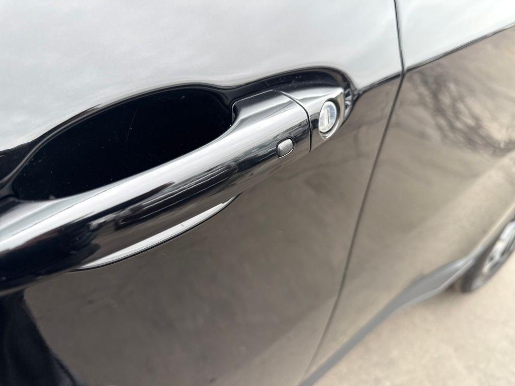 used 2022 Jeep Compass car, priced at $21,500