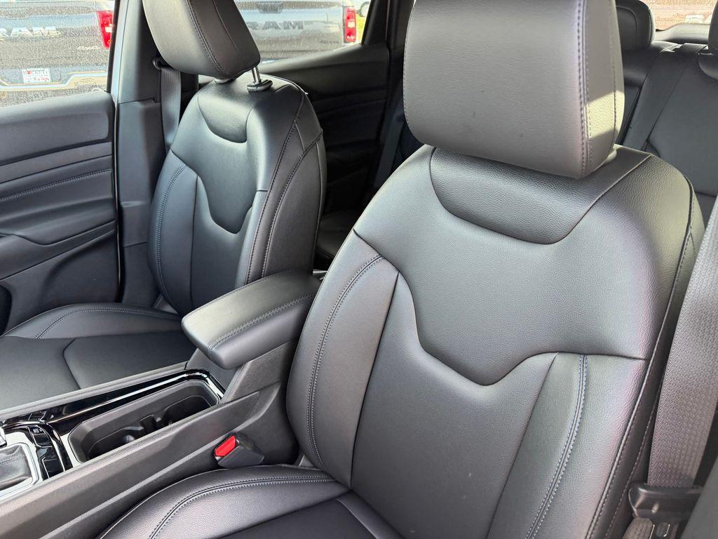 new 2026 Jeep Compass car, priced at $33,910