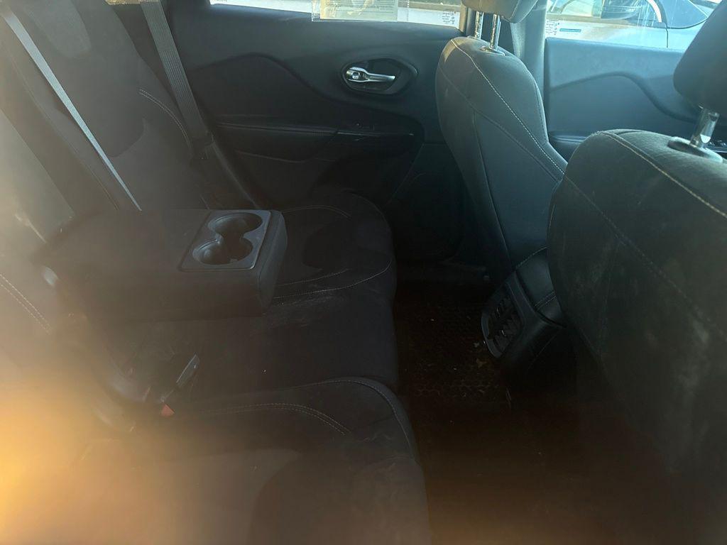 used 2015 Jeep Cherokee car, priced at $8,250