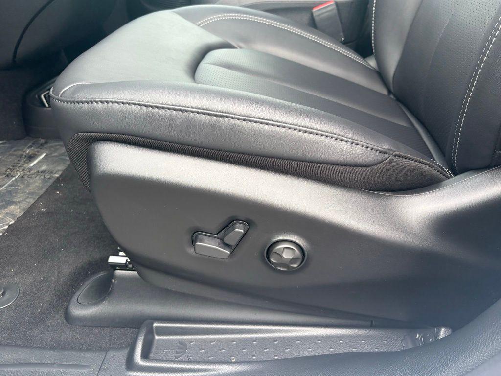 new 2026 Chrysler Voyager car, priced at $38,372