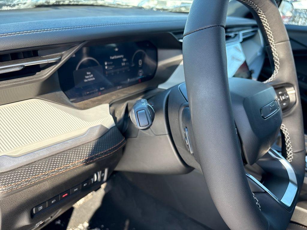 new 2026 Jeep Cherokee car, priced at $42,590