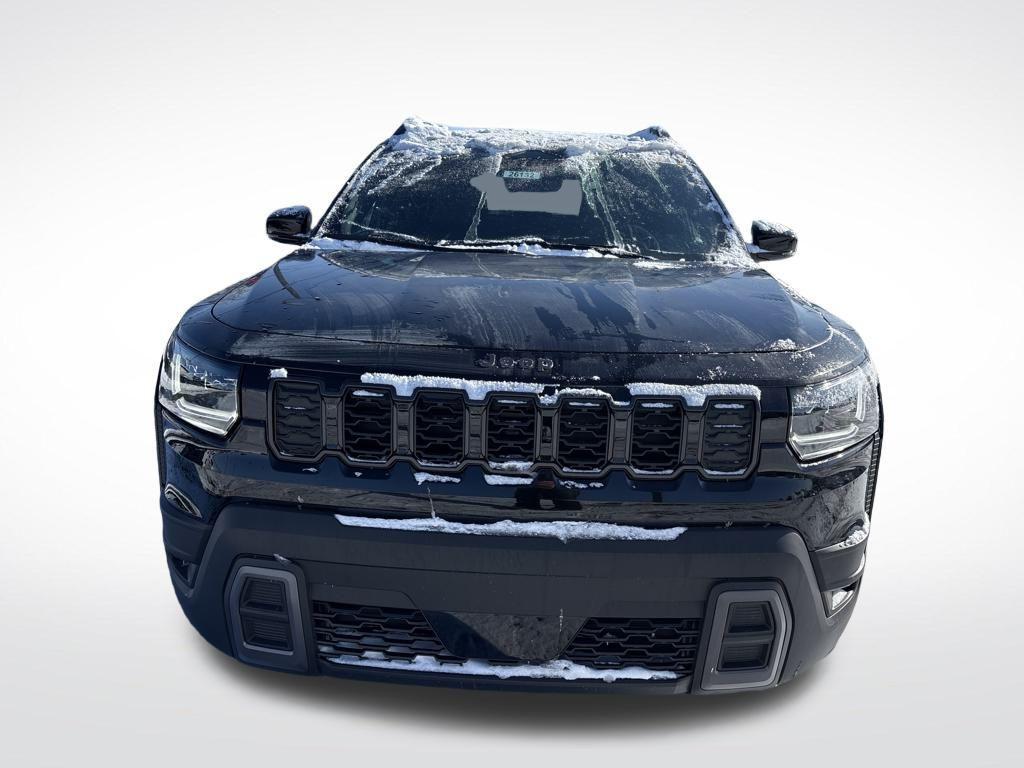 new 2026 Jeep Cherokee car, priced at $42,590