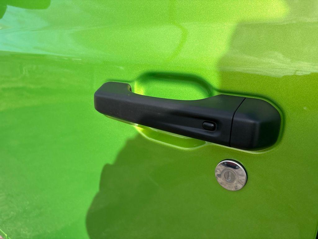 new 2026 Jeep Gladiator car, priced at $46,179