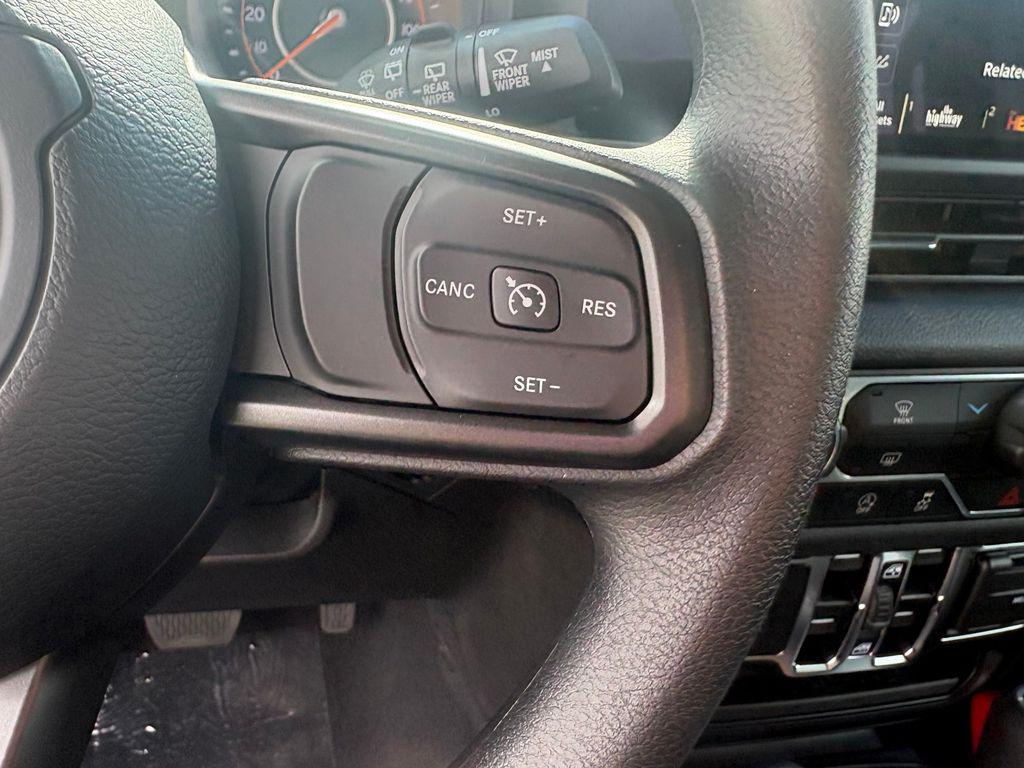 new 2026 Jeep Wrangler car, priced at $40,906