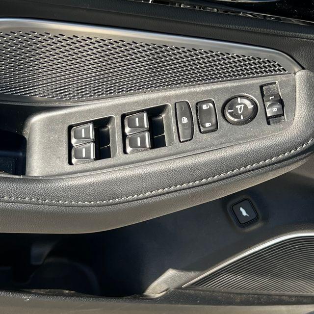 used 2023 Acura MDX car, priced at $37,656