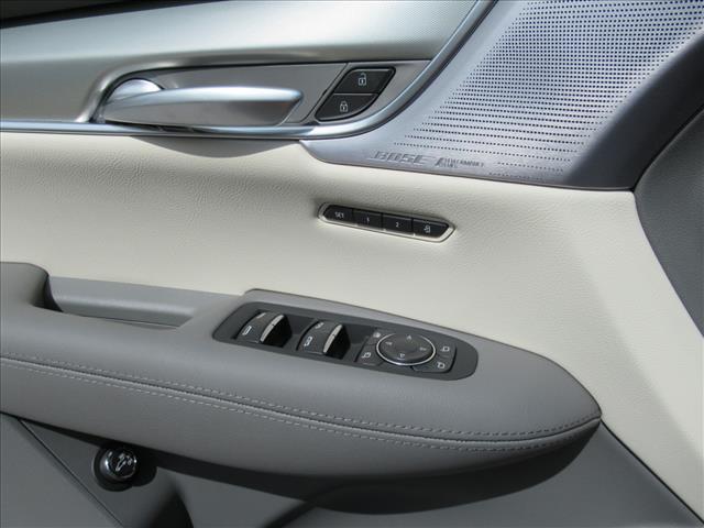 new 2026 Cadillac XT5 car, priced at $60,595