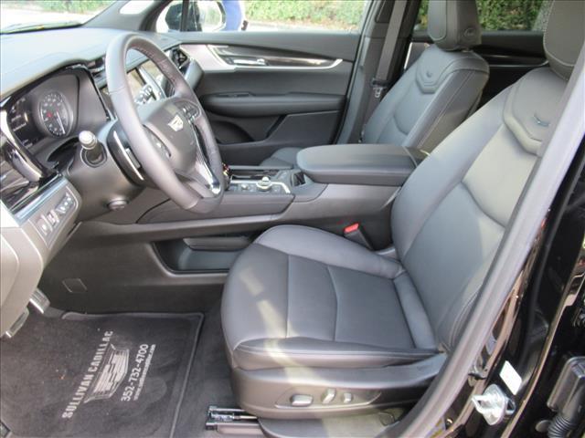 used 2025 Cadillac XT6 car, priced at $59,803