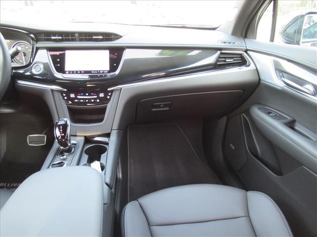 used 2025 Cadillac XT6 car, priced at $59,803