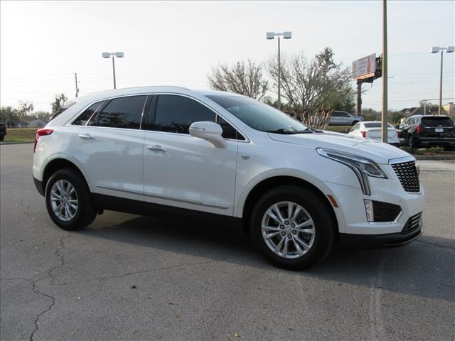 used 2022 Cadillac XT5 car, priced at $24,000