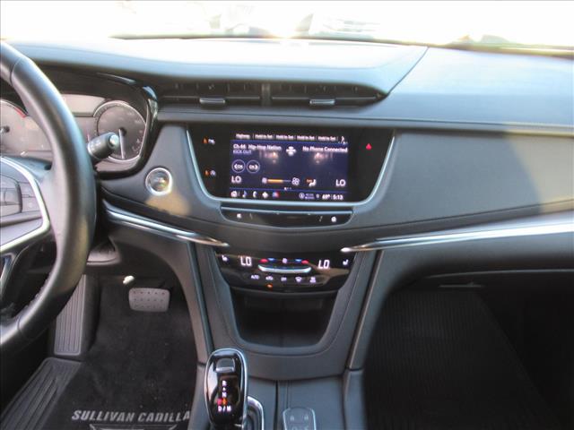 used 2022 Cadillac XT5 car, priced at $30,200