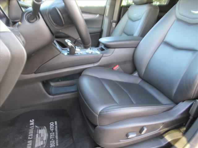 used 2022 Cadillac XT5 car, priced at $30,200