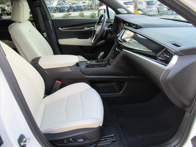 used 2023 Cadillac XT6 car, priced at $45,877