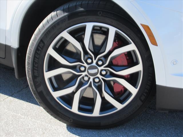 used 2025 Cadillac XT5 car, priced at $51,860