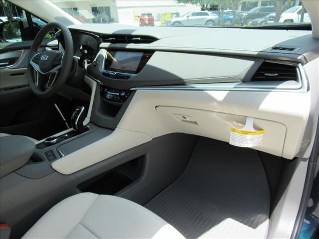 new 2026 Cadillac XT5 car, priced at $58,420