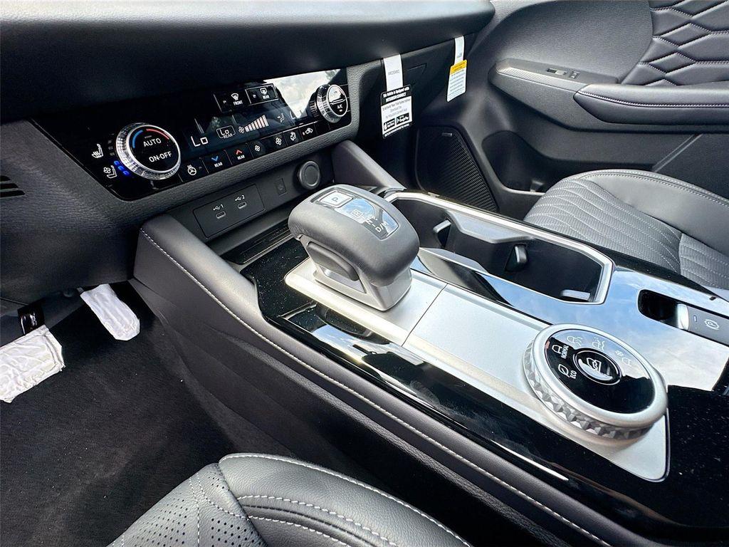 new 2026 Mitsubishi Outlander car, priced at $39,155