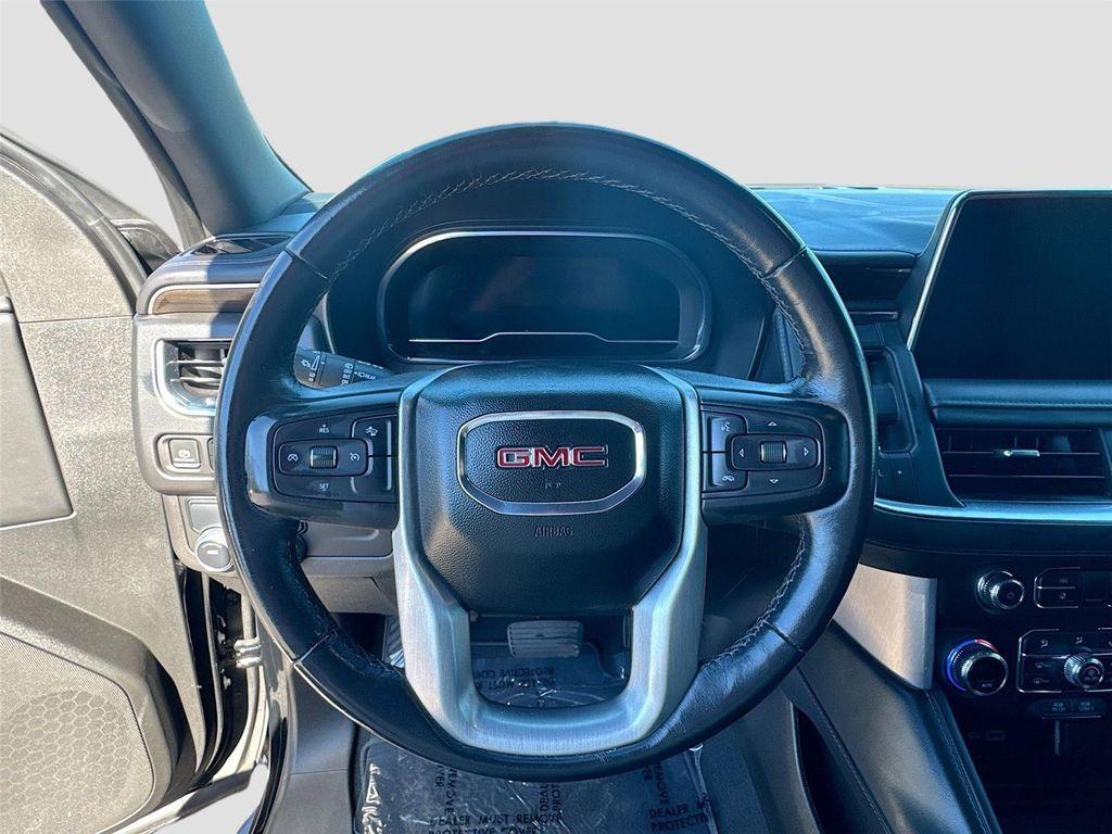 used 2023 GMC Yukon car, priced at $35,920