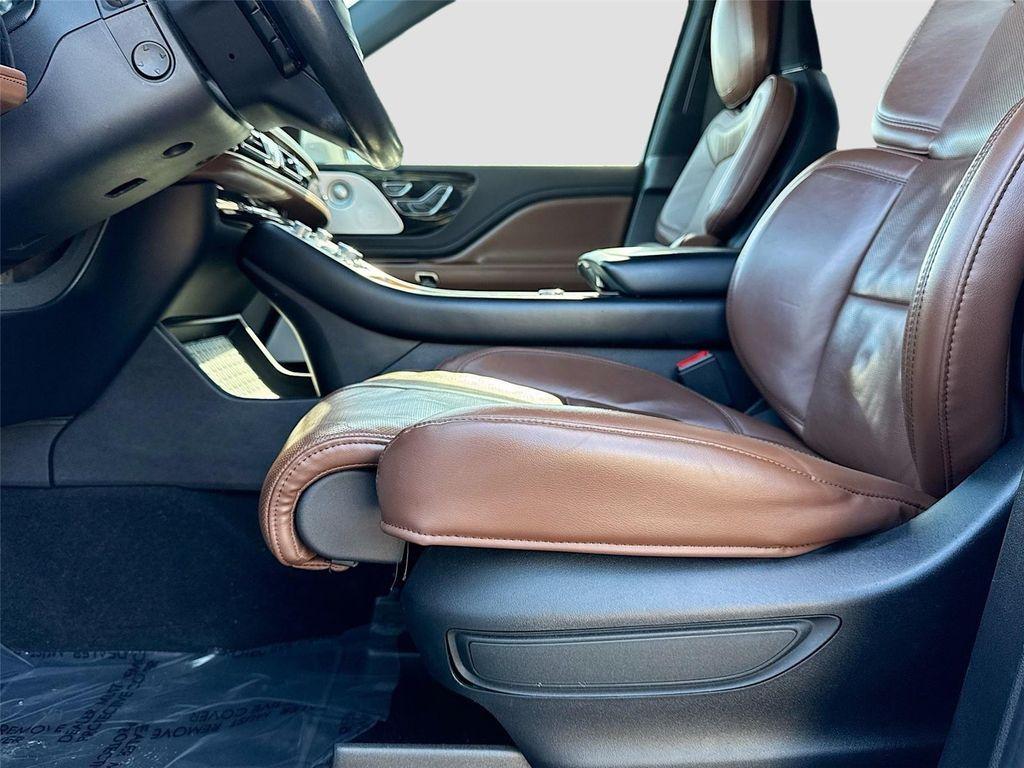 used 2022 Lincoln Aviator car, priced at $30,900