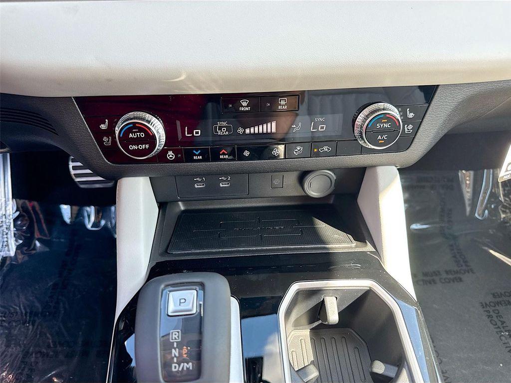 new 2026 Mitsubishi Outlander car, priced at $36,272