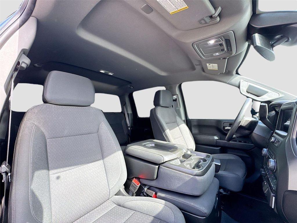 used 2025 Chevrolet Silverado 2500 car, priced at $47,200