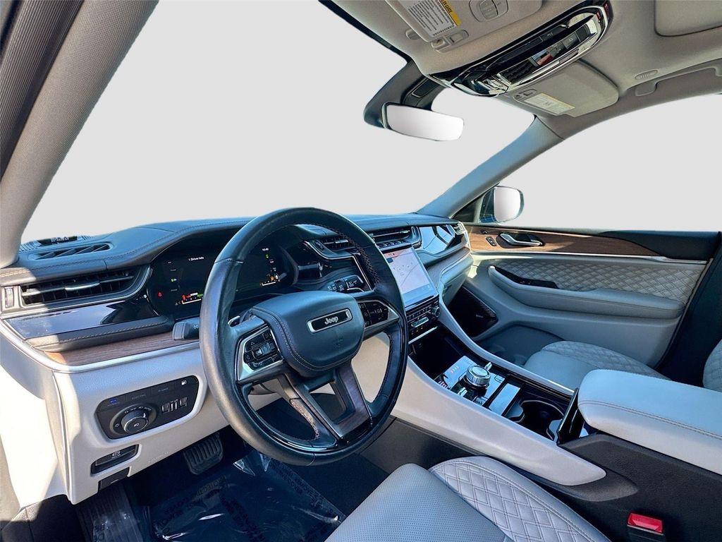 used 2022 Jeep Grand Cherokee 4xe car, priced at $31,135
