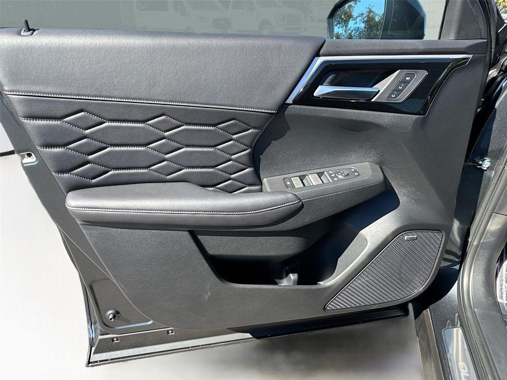 new 2026 Mitsubishi Outlander car, priced at $41,845