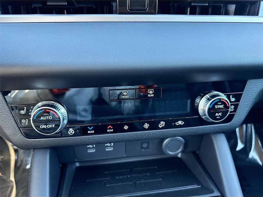 new 2026 Mitsubishi Outlander car, priced at $41,845