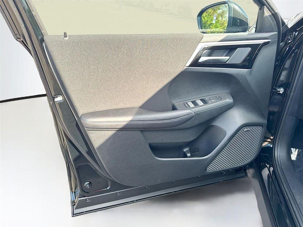 new 2026 Mitsubishi Outlander car, priced at $33,335