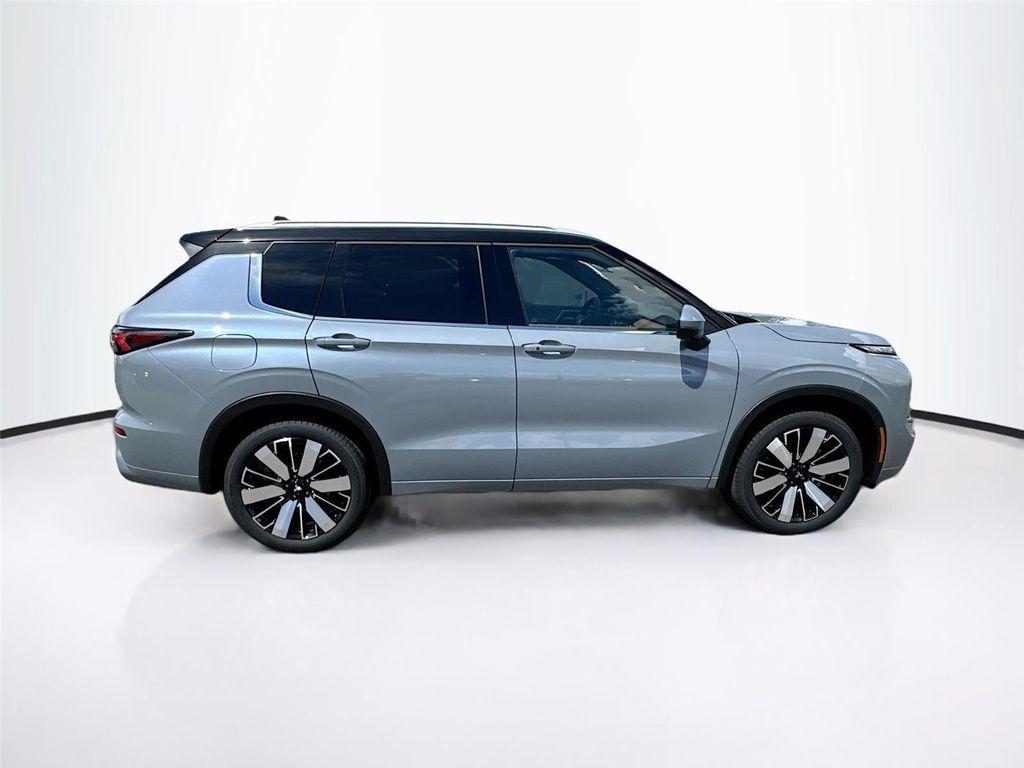 new 2025 Mitsubishi Outlander car, priced at $46,790