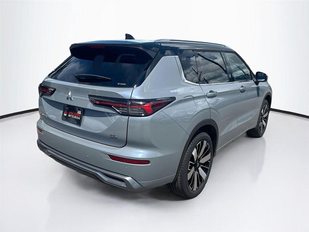 new 2025 Mitsubishi Outlander car, priced at $46,790