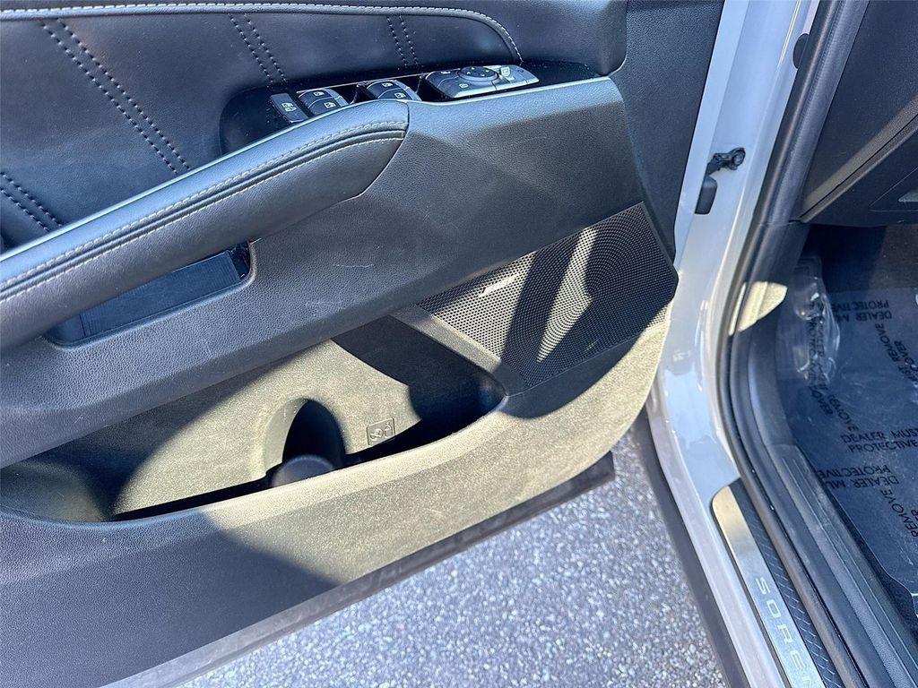 used 2022 Kia Sorento car, priced at $21,988