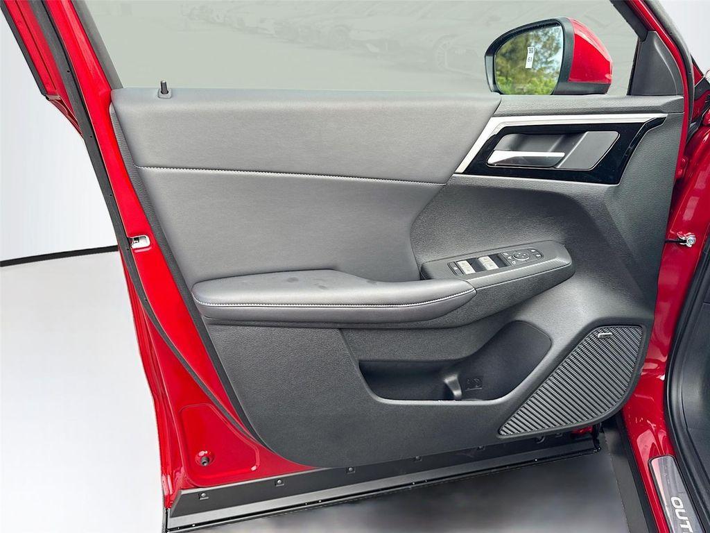 new 2026 Mitsubishi Outlander car, priced at $37,875