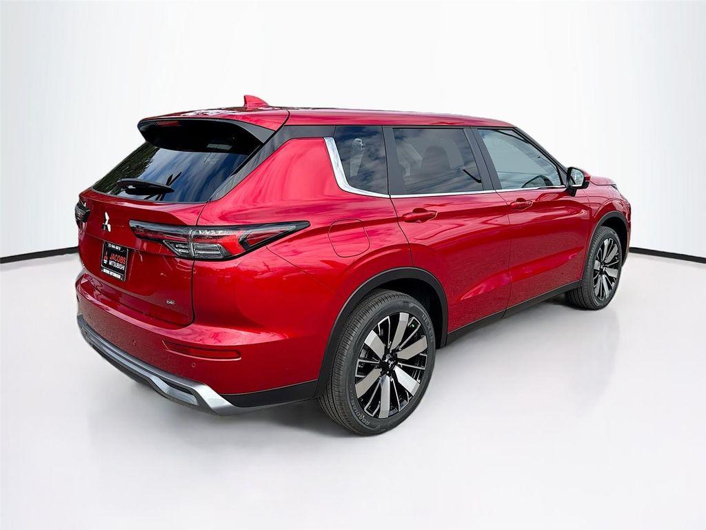new 2026 Mitsubishi Outlander car, priced at $37,875