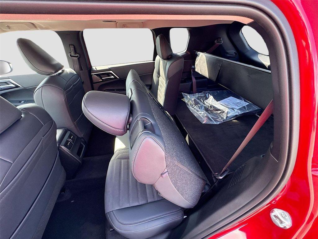 new 2026 Mitsubishi Outlander car, priced at $41,015