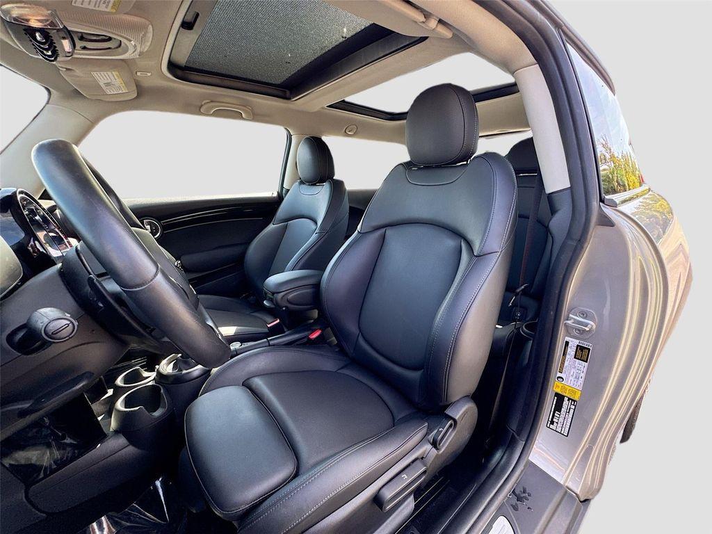 used 2024 MINI Hardtop car, priced at $21,700