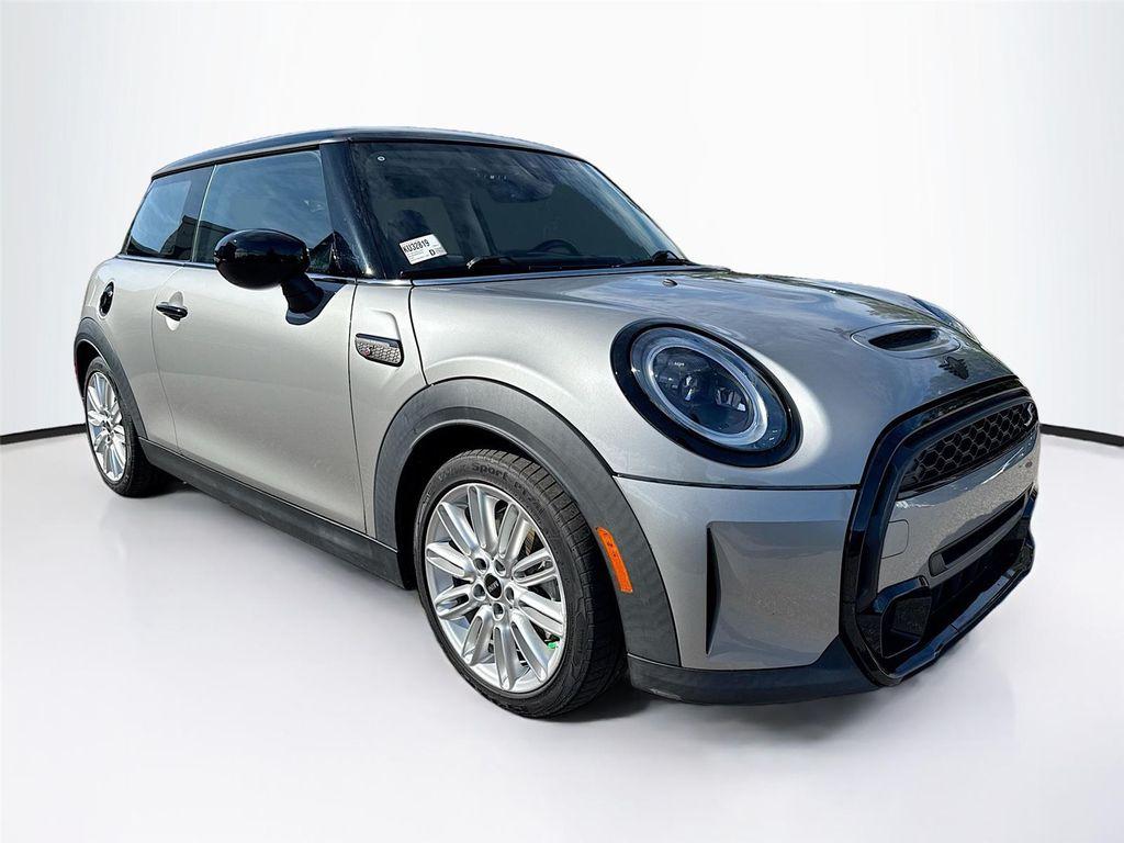 used 2024 MINI Hardtop car, priced at $21,700