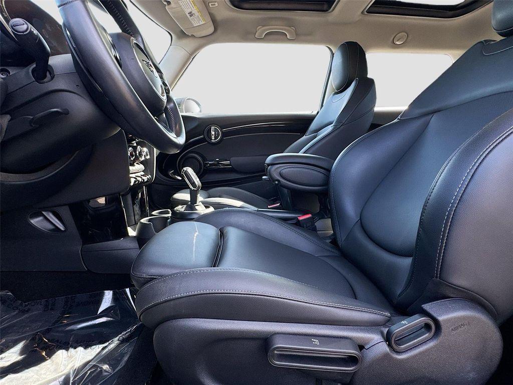 used 2024 MINI Hardtop car, priced at $21,700