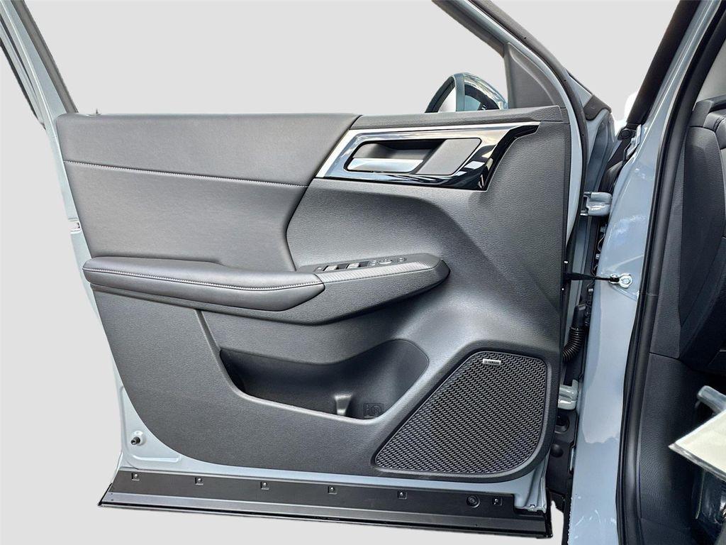 new 2026 Mitsubishi Outlander car, priced at $44,500