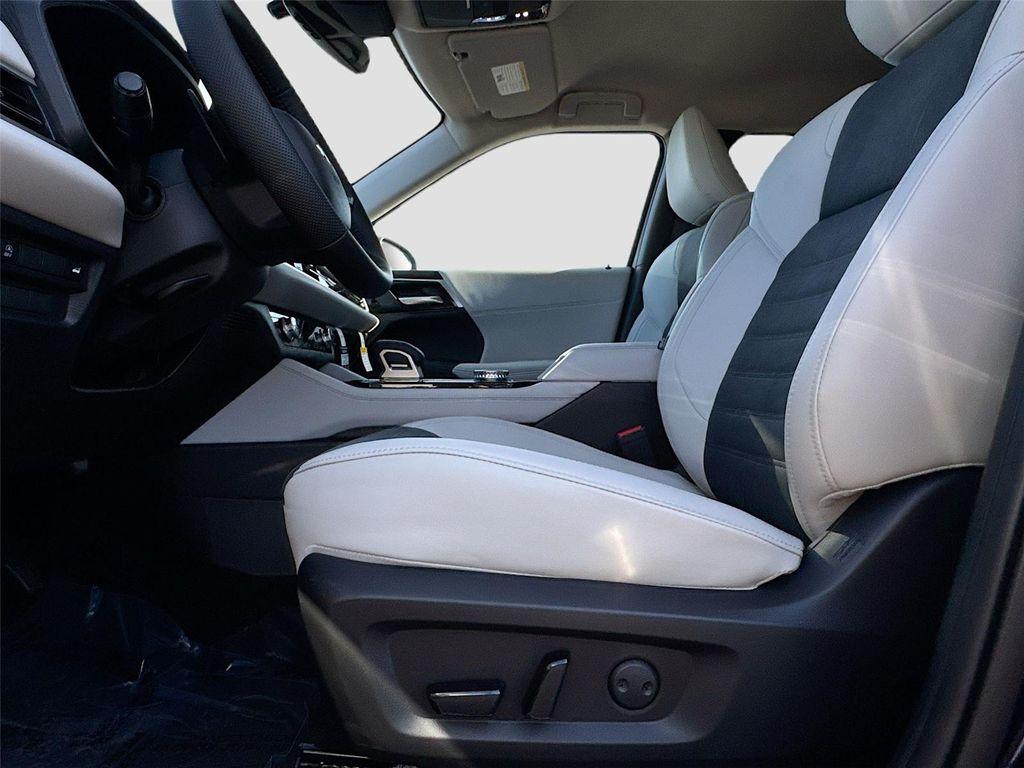 new 2026 Mitsubishi Outlander car, priced at $37,380