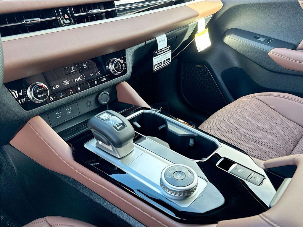 new 2026 Mitsubishi Outlander car, priced at $45,605