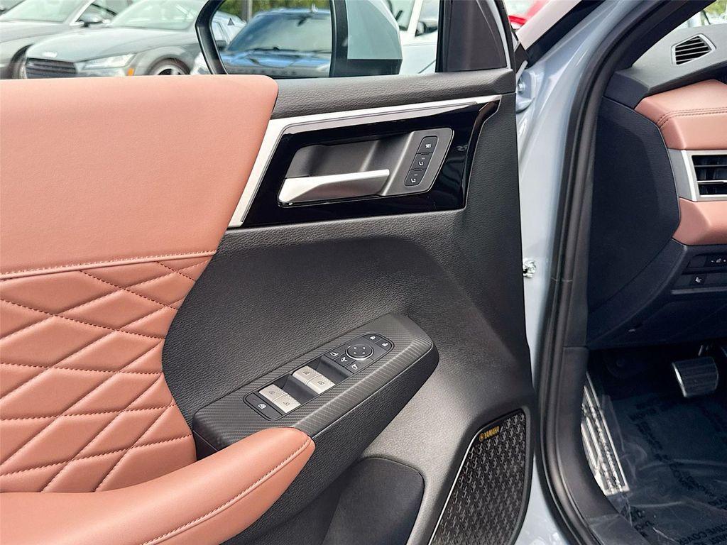 new 2026 Mitsubishi Outlander car, priced at $45,605