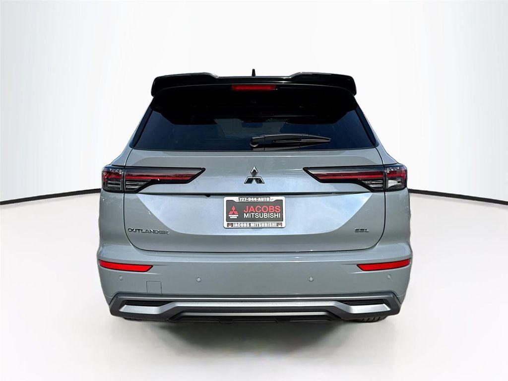 new 2026 Mitsubishi Outlander car, priced at $45,605