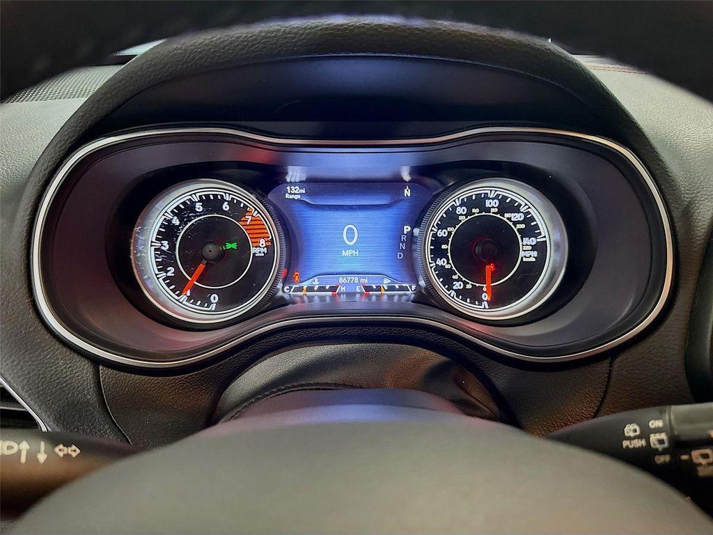 used 2021 Jeep Cherokee car, priced at $17,120