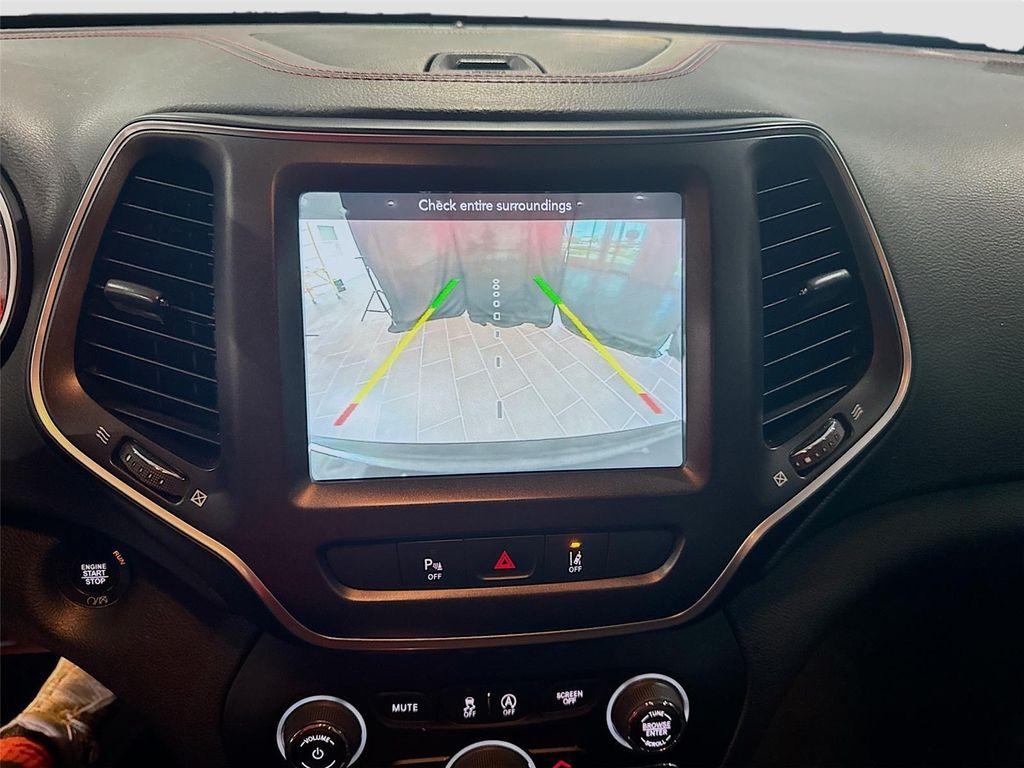 used 2021 Jeep Cherokee car, priced at $17,120