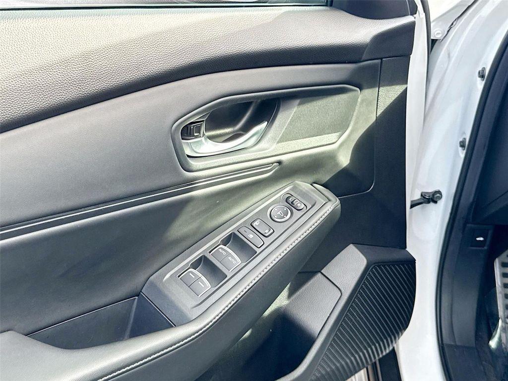 used 2025 Honda Accord Hybrid car, priced at $27,000