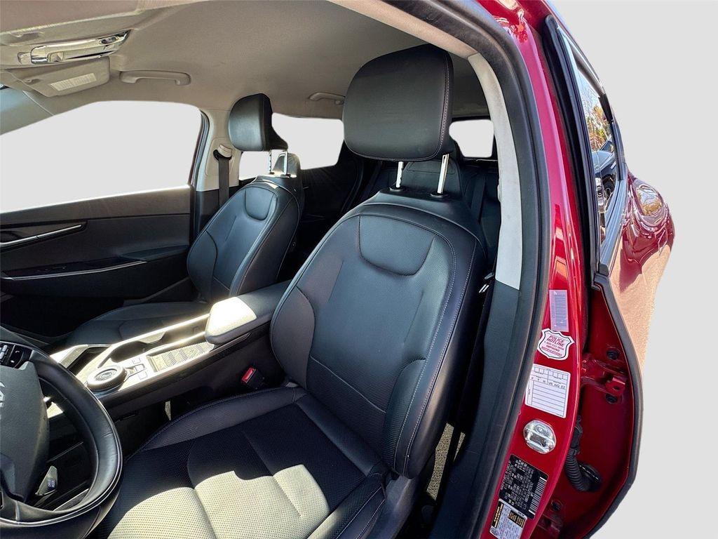 used 2023 Kia EV6 car, priced at $15,695